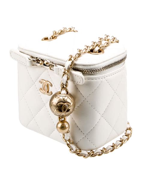 chanel pearl crush mini vanity|chanel mini flap bag outfit.